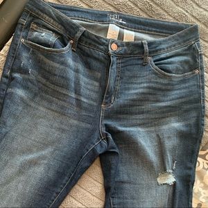 Time and Tru cropped plus size blue jeans